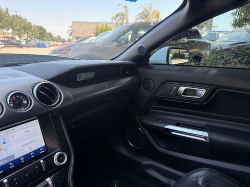 Used 2022 Ford Mustang GT Premium w/ GT Performance Package RWD image 32