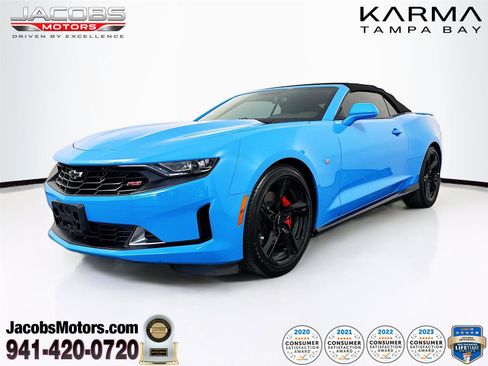 Used 2023 Chevrolet Camaro LT RWD image 1