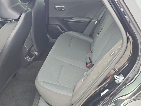 New 2025 Kia K4 LXS image 18