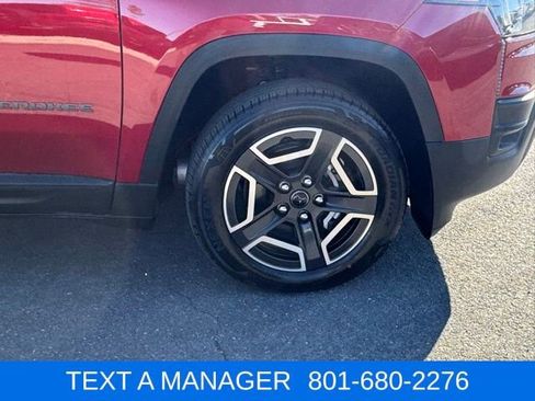 New 2026 Jeep Cherokee Laredo AWD/4WD image 2