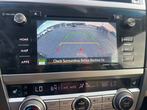 Used 2017 Subaru Outback 2.5i Limited AWD/4WD image 31