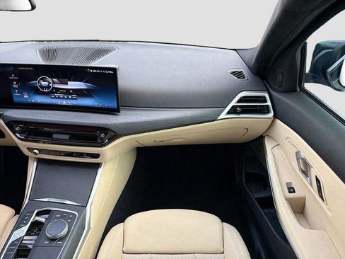 New 2025 BMW 330i Sedan w/ Convenience Package RWD image 18