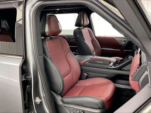 Certified 2026 INFINITI QX80 Autograph w/ Premium Cargo Package AWD/4WD image 7