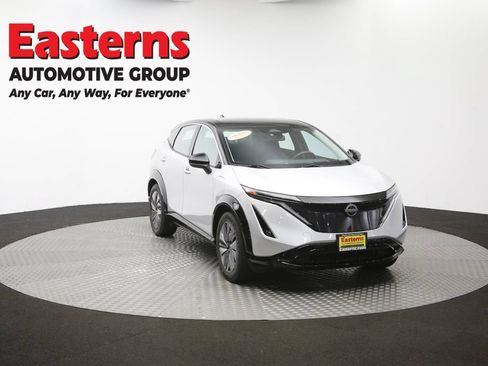 Used 2023 Nissan Ariya FWD image 35