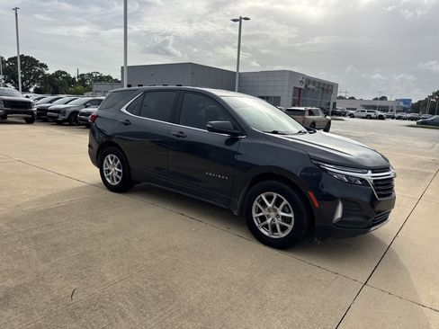 Used 2023 Chevrolet Equinox LT FWD image 13