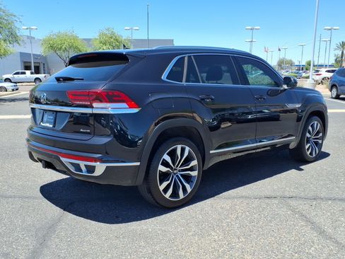 Certified 2023 Volkswagen Atlas Cross Sport SEL Premium R-Line AWD/4WD image 4
