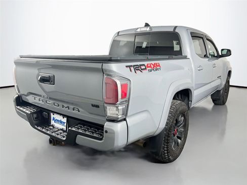 Used 2021 Toyota Tacoma TRD Sport w/ TRD Premium Sport Package AWD/4WD image 6
