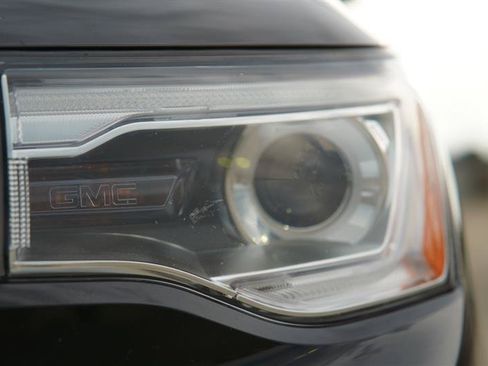 Used 2017 GMC Acadia Denali AWD/4WD image 21