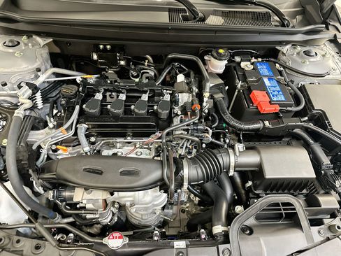Used 2025 Honda Accord SE image 34