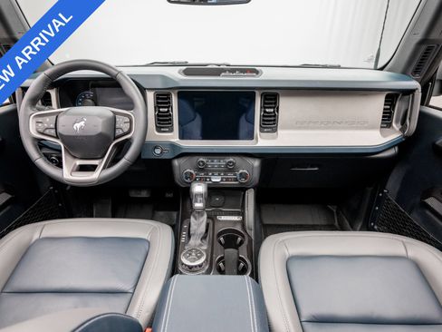 Used 2024 Ford Bronco Outer Banks AWD/4WD image 10