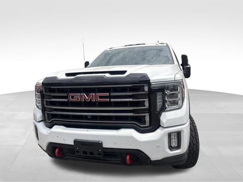 Used 2020 GMC Sierra 2500 AT4 w/ AT4 Premium Package AWD/4WD image 3