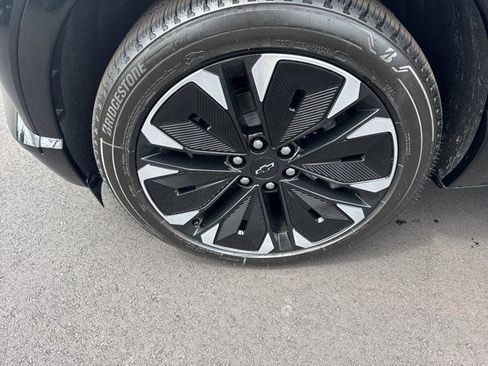 New 2025 Chevrolet Blazer EV RS image 27