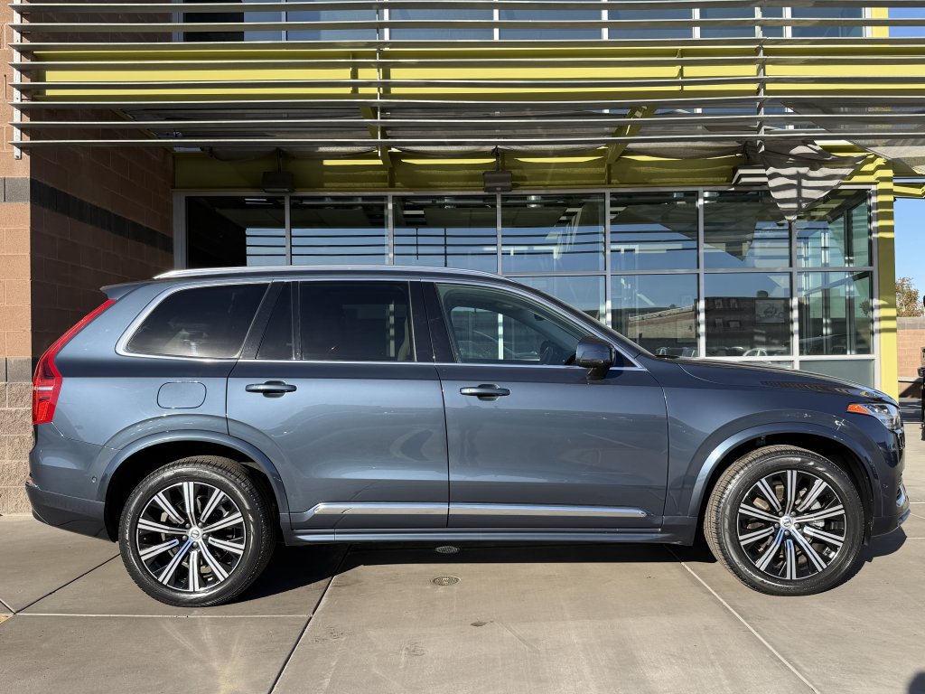 Used 2023 Volvo XC90 B6 Plus w/ Protection Package Premier AWD/4WD image 9
