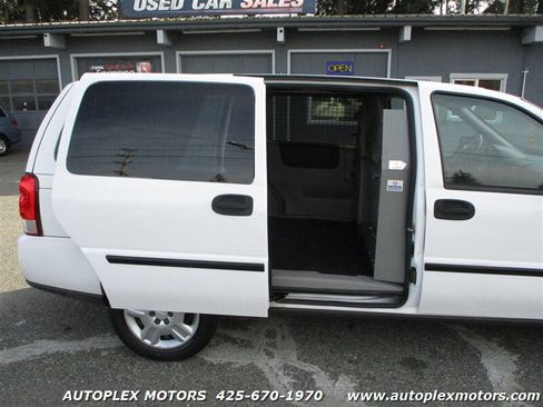 Used 2008 Chevrolet Uplander w/ Climate Package image 14