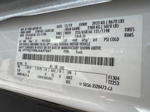 Used 2020 Ford Transit 150 Low Roof AWD image 17