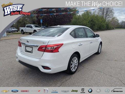Used 2019 Nissan Sentra SV FWD image 3