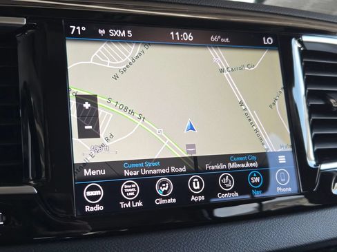 Certified 2018 Chrysler Pacifica Touring-L Plus FWD image 3