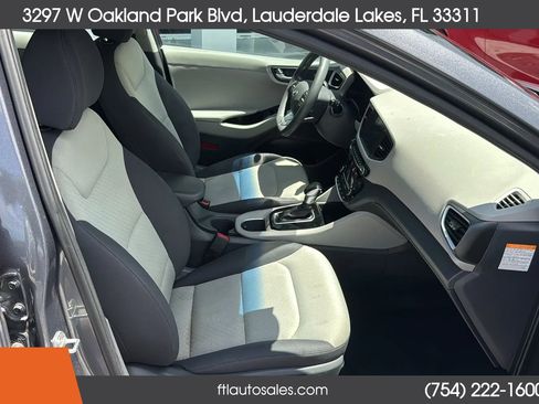 Used 2018 Hyundai Ioniq Blue FWD image 35