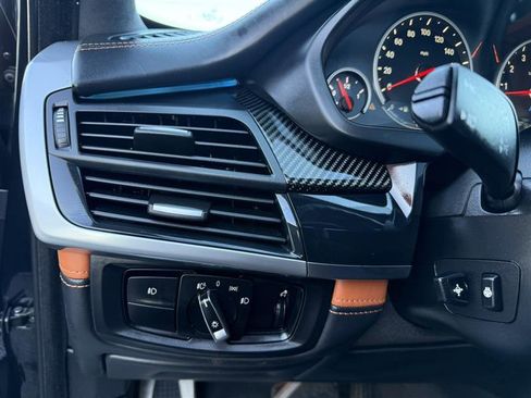 Used 2017 BMW X5 M image 35