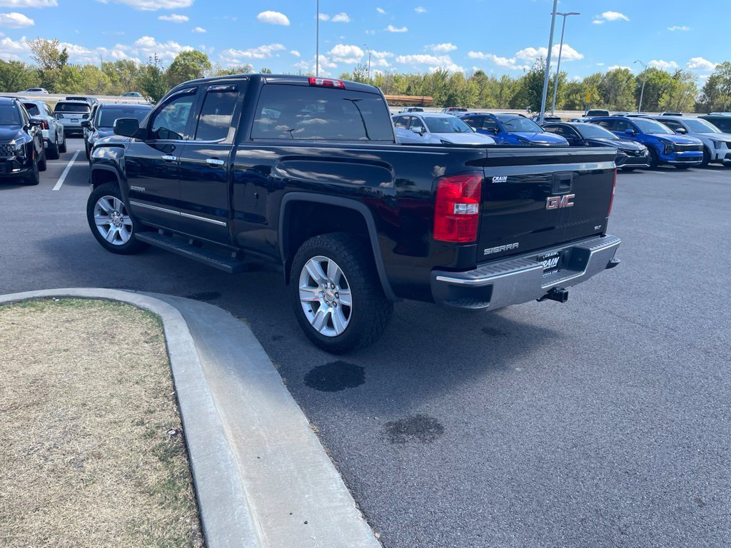 Used 2015 GMC Sierra 1500 SLT w/ Suspension Package, Off-Road AWD/4WD image 5