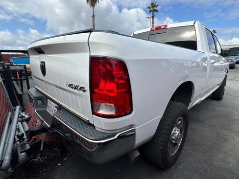 Used 2017 RAM 3500 SLT AWD/4WD image 5