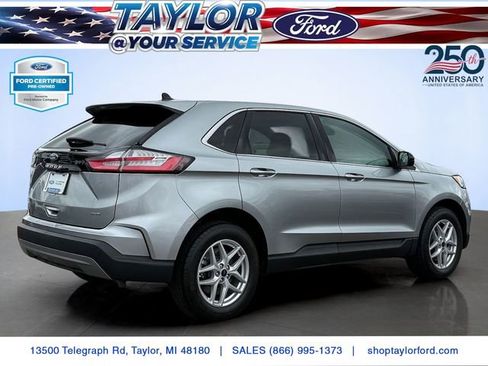 Certified 2024 Ford Edge SEL w/ Convenience Package AWD/4WD image 3