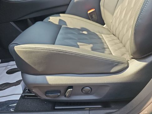 New 2026 Nissan Rogue Platinum w/ Platinum Premium Package AWD/4WD image 34