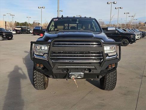 Used 2022 RAM 3500 Limited image 2