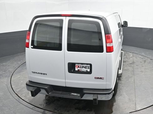 Used 2024 GMC Savana 2500 w/ Driver Convenience Package image 28