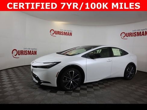 Used 2024 Toyota Prius XLE image 4