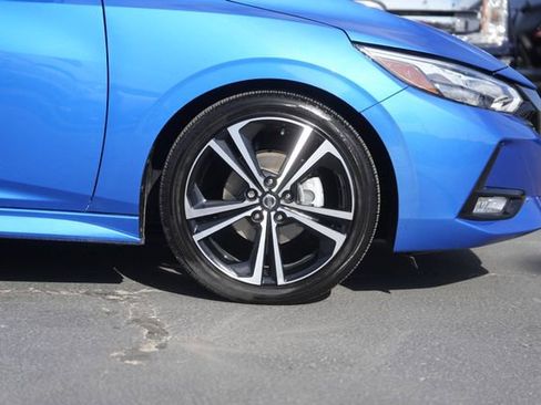 Used 2023 Nissan Sentra SR w/ Electronics Package image 4