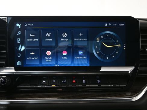 Used 2022 Chevrolet Silverado 1500 LT AWD/4WD image 27