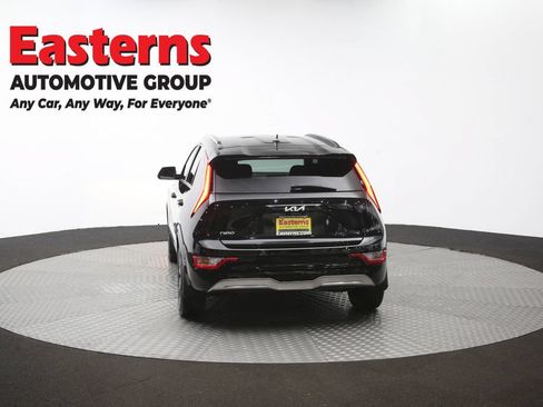 Used 2023 Kia Niro Wind w/ Wind Preserve Package FWD image 38