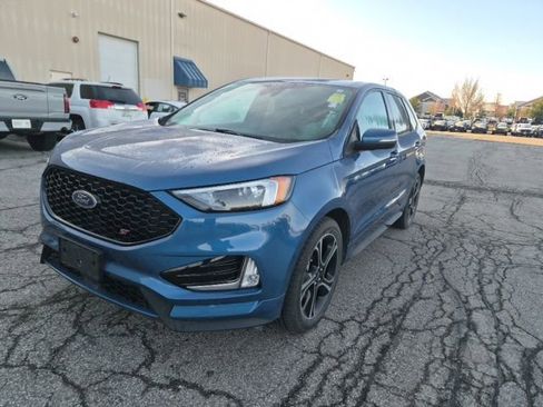 Used 2021 Ford Edge ST image 10