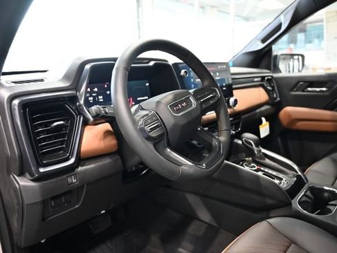 New 2026 GMC Canyon AT4 w/ Technology Plus Package AWD/4WD image 22