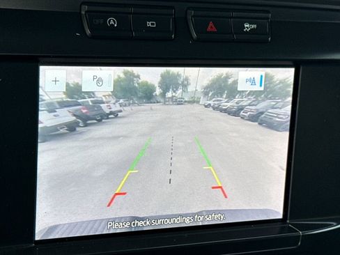 Used 2021 Ford F150 XLT AWD/4WD image 17