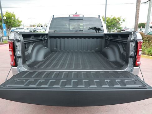 New 2026 RAM 1500 4x4 Crew Cab image 31