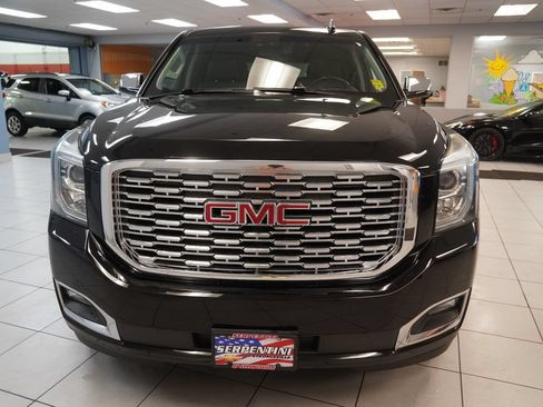 Used 2018 GMC Yukon Denali w/ Denali Ultimate Package AWD/4WD image 18