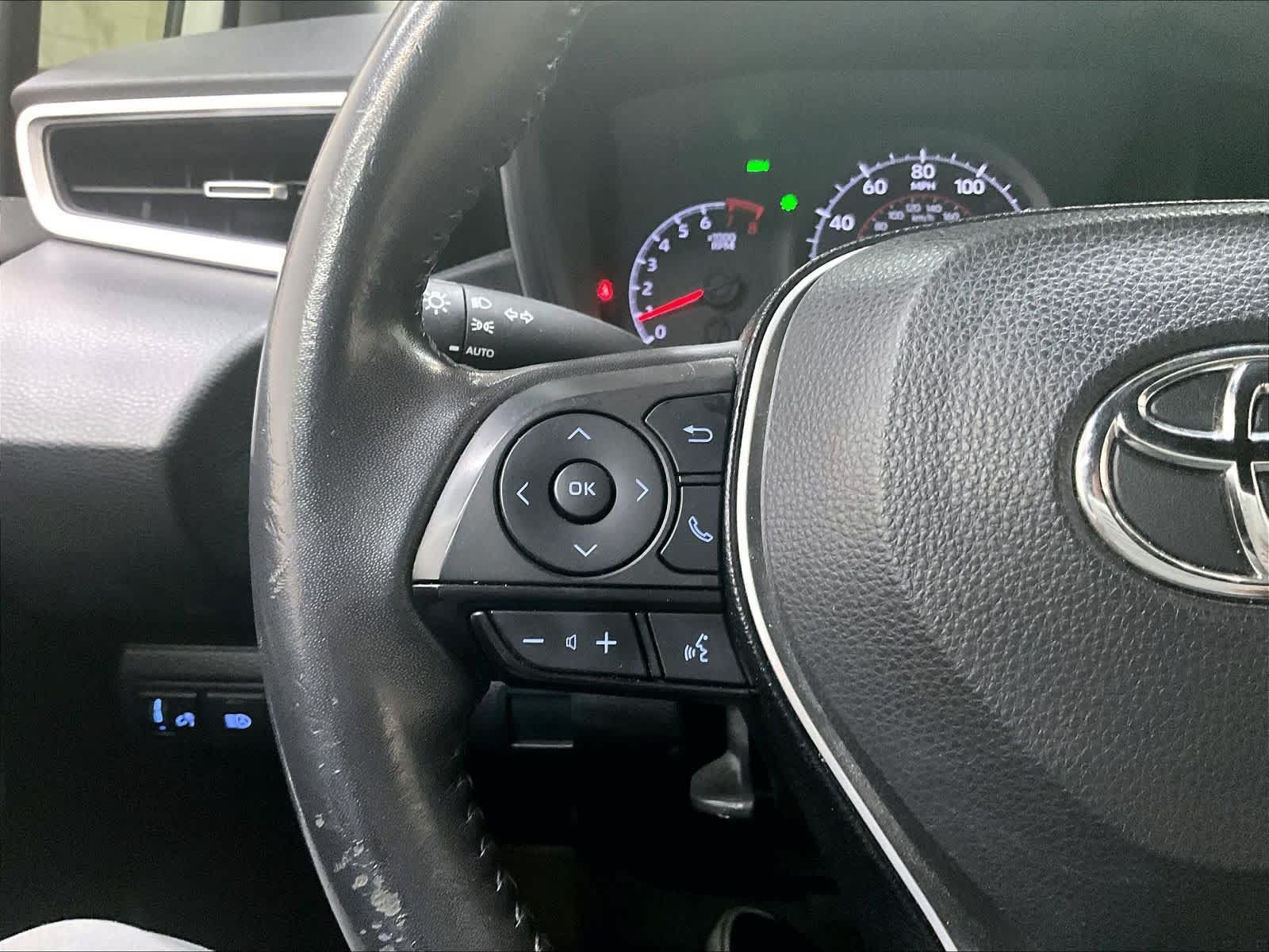 Used 2020 Toyota Corolla SE w/ SE Premium Package FWD image 20
