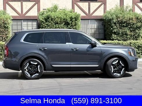 Used 2024 Kia Telluride S w/ S Sunroof Package AWD/4WD image 4