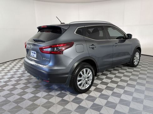 Used 2022 Nissan Rogue Sport SV AWD/4WD image 9