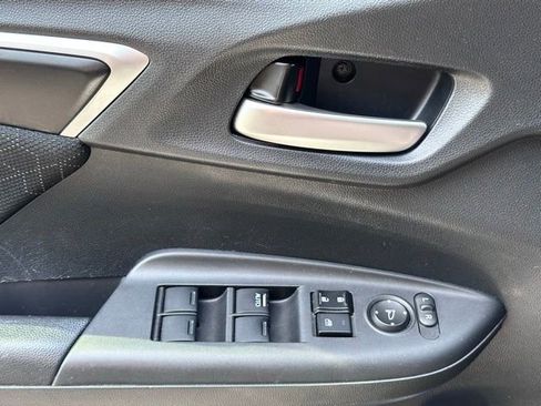 Used 2016 Honda Fit EX image 29