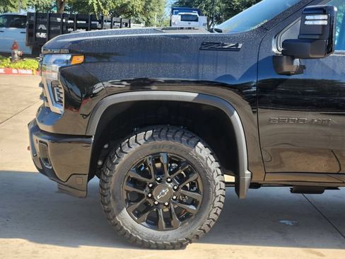New 2026 Chevrolet Silverado 2500 LT w/ Trail Boss Package AWD/4WD image 16