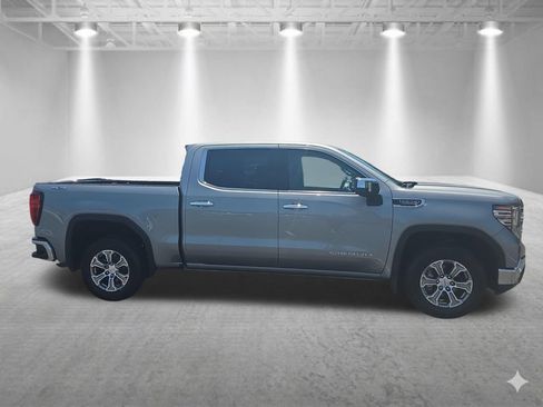 Used 2024 GMC Sierra 1500 SLT AWD/4WD image 2