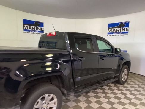 Used 2018 Chevrolet Colorado LT RWD image 2