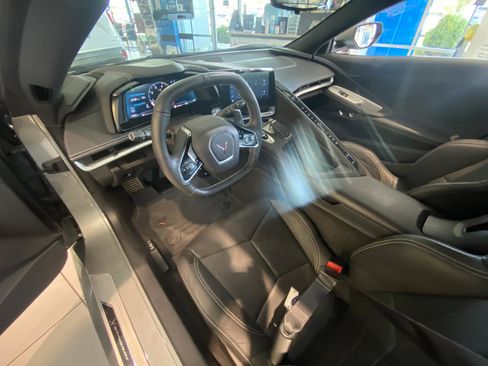 Used 2024 Chevrolet Corvette Stingray Coupe w/ 1LT image 10