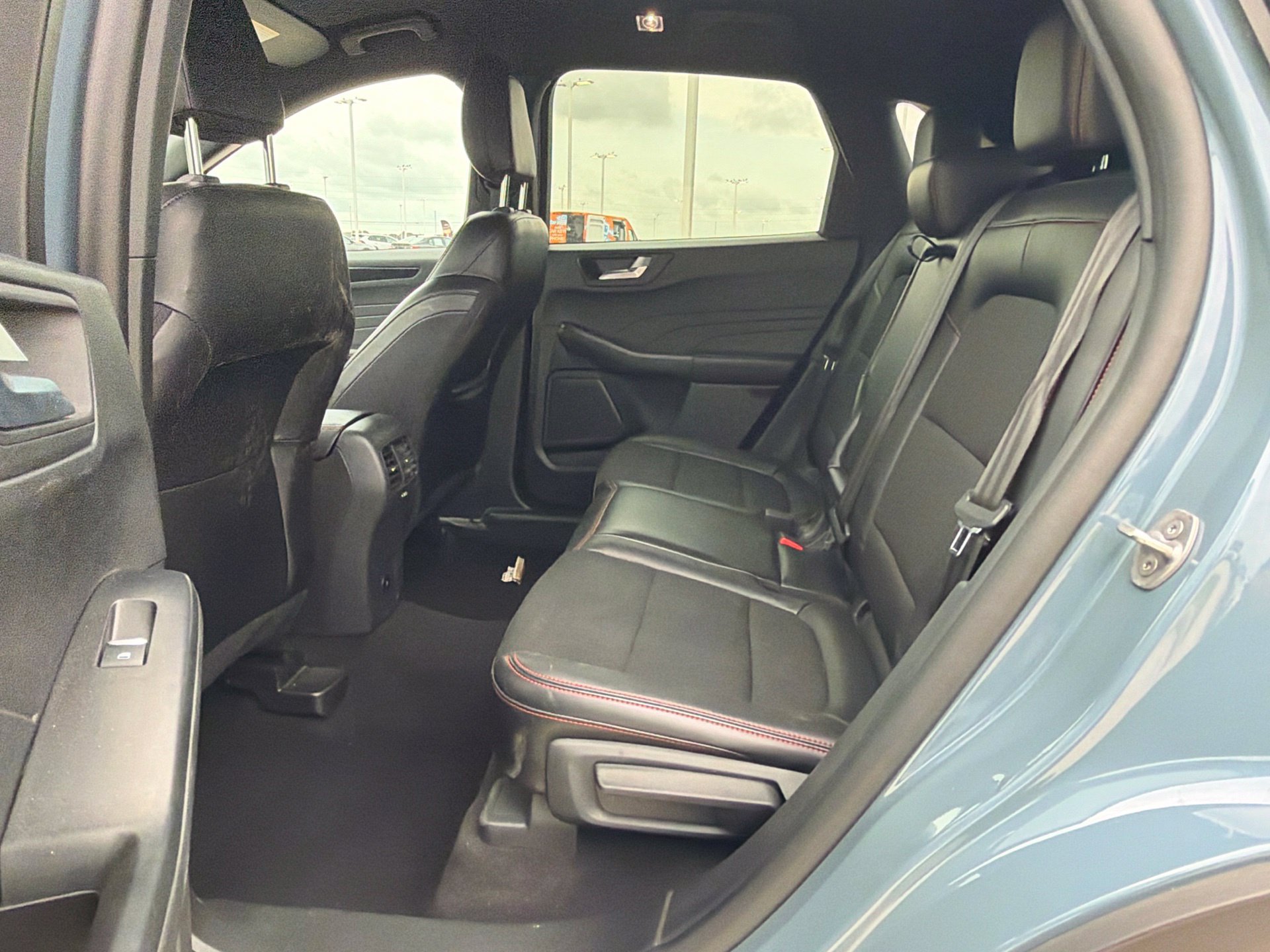 Used 2025 Ford Escape ST-Line Select AWD/4WD image 10