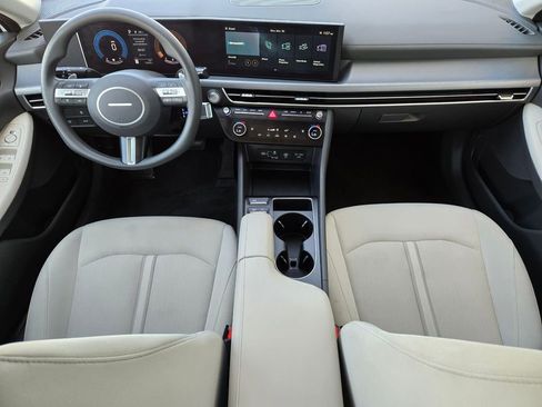 Used 2025 Hyundai Sonata SEL FWD image 15