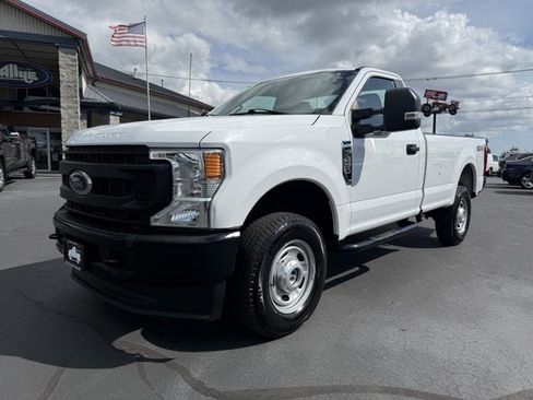 Used 2022 Ford F250 XL w/ Power Equipment Group AWD/4WD image 1