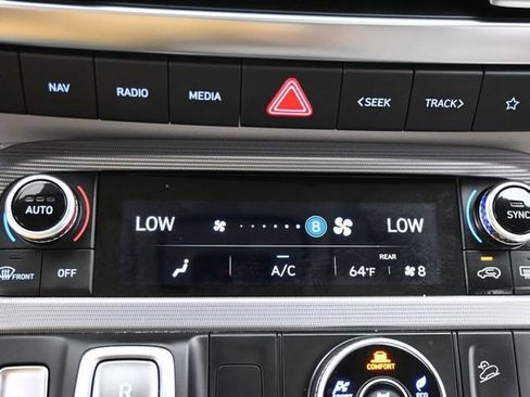 Used 2024 Hyundai Palisade Calligraphy AWD/4WD image 24